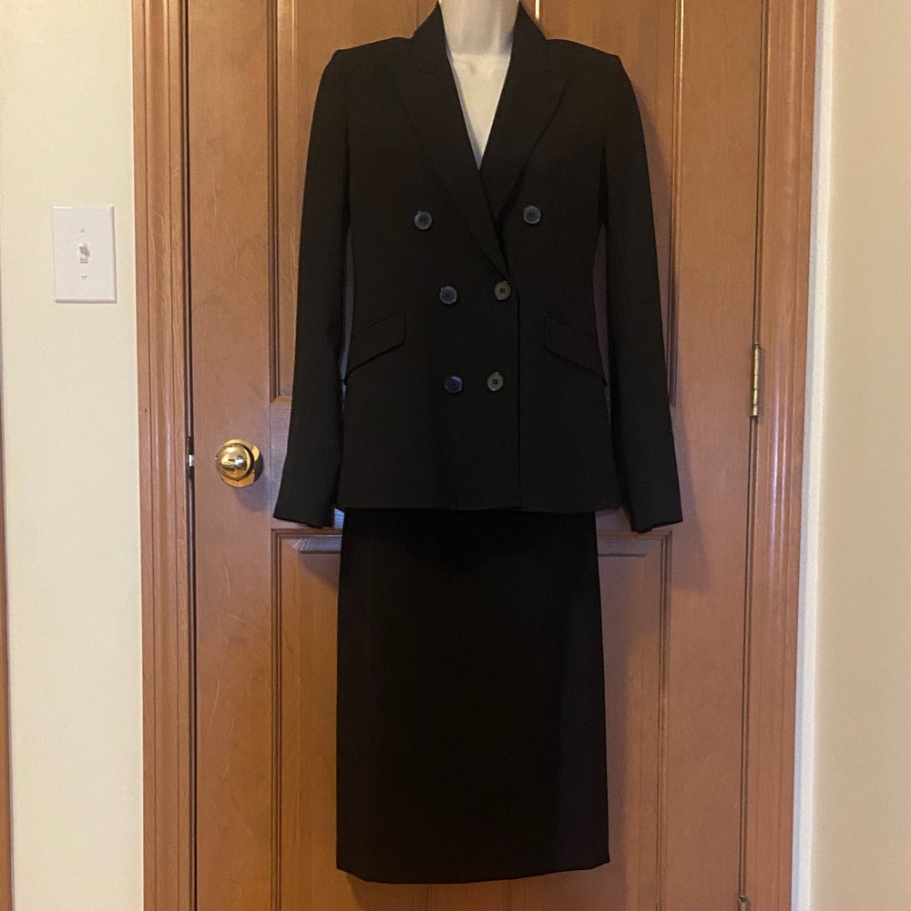 Theory Black Blazer & Skirt Set (96% fine wool)